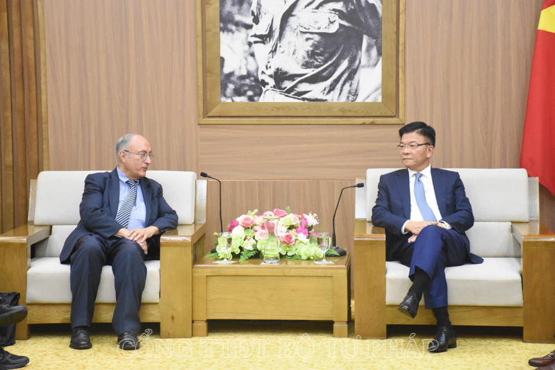 Thúc đẩy mối quan hệ hợp tác tốt đẹp giữa Bộ Tư pháp Việt Nam và bang Hessen - Đức