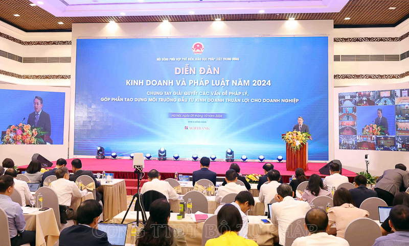 Phó Thủ tướng Chính phủ Lê Thành Long dự Diễn đàn Kinh doanh và Pháp luật năm 2024