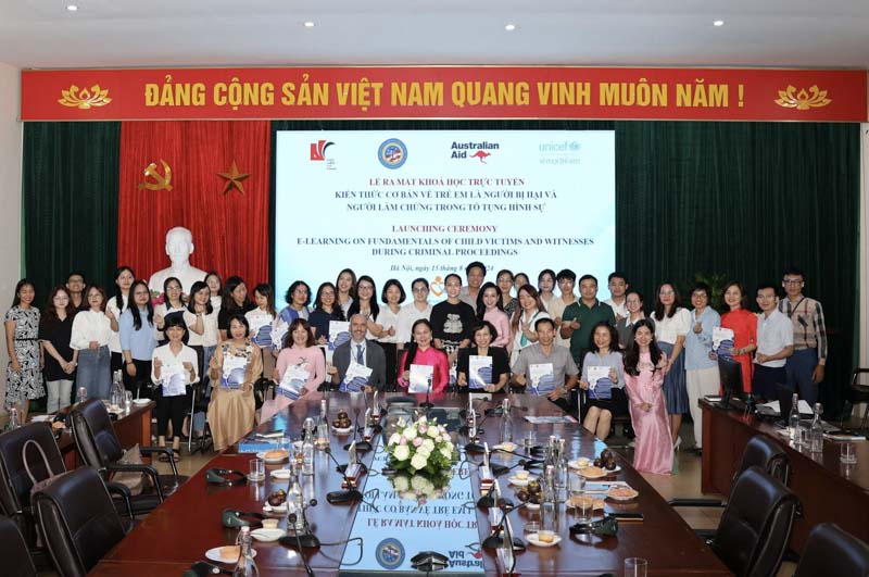 Học viện Tư pháp tổ chức khoá học trực tuyến kiến thức cơ bản về trẻ em là người bị hại