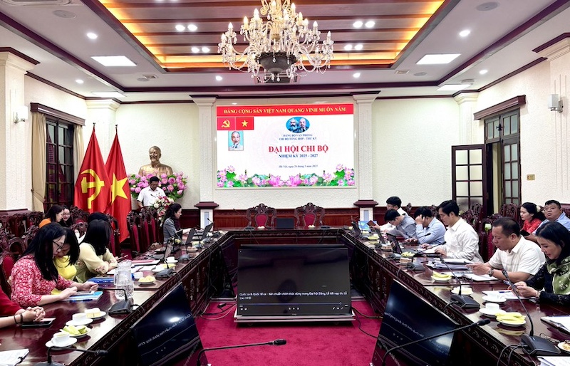 Chi bộ Tổng hợp - Thư ký tổ chức thành công Đại hội nhiệm kỳ 2025-2027