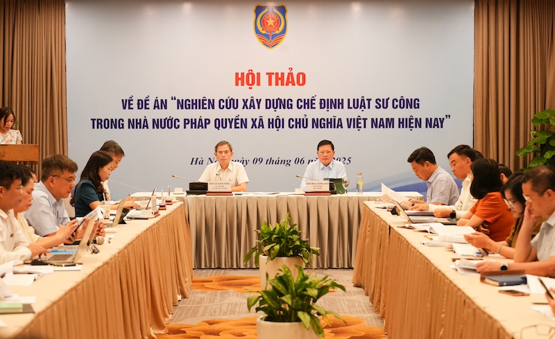 Thứ trưởng Mai Lương Khôi chủ trì hội thảo về đề án nghiên cứu xây dựng chế định luật sư công