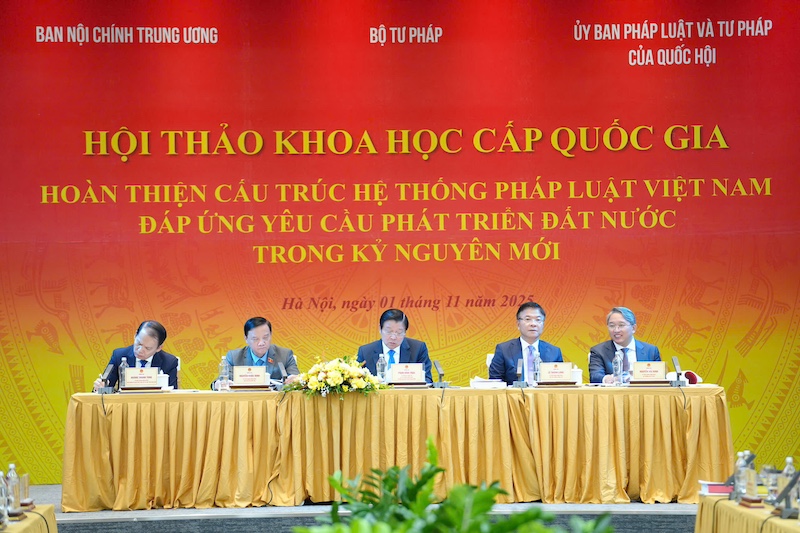 Khai mạc Hội thảo khoa học cấp quốc gia về hoàn thiện cấu trúc hệ thống pháp luật Việt Nam