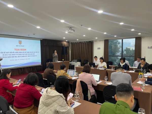 Tham vấn hoàn thiện các quy định xử lý hành vi vi phạm pháp luật về bảo tồn đa dạng sinh học