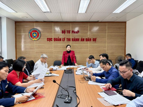 Hoàn thiện pháp luật về xử lý vi phạm hành chính