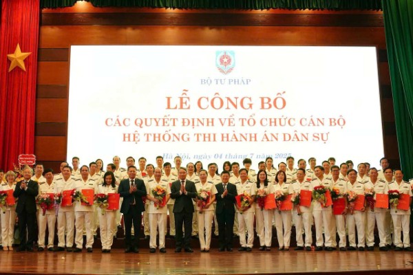 Ngày 12/12, Bộ Tư pháp tổ chức Hội nghị triển khai công tác THADS, thi hành án hành chính năm 2026