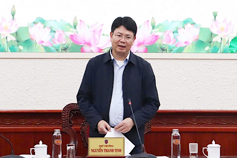 Hoàn thiện cơ chế, chính sách trong lĩnh vực hàng hải, giao thông đường thủy