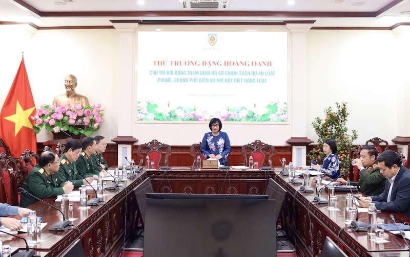 Thẩm định Hồ sơ chính sách dự án Luật Phòng, chống phổ biến vũ khí hủy diệt hàng loạt