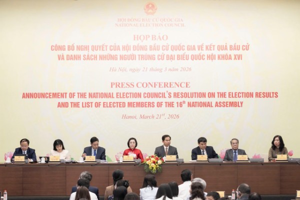 Thứ trưởng Phan Chí Hiếu và ông Chu Mạnh Hùng trúng cử đại biểu Quốc hội khóa XVI