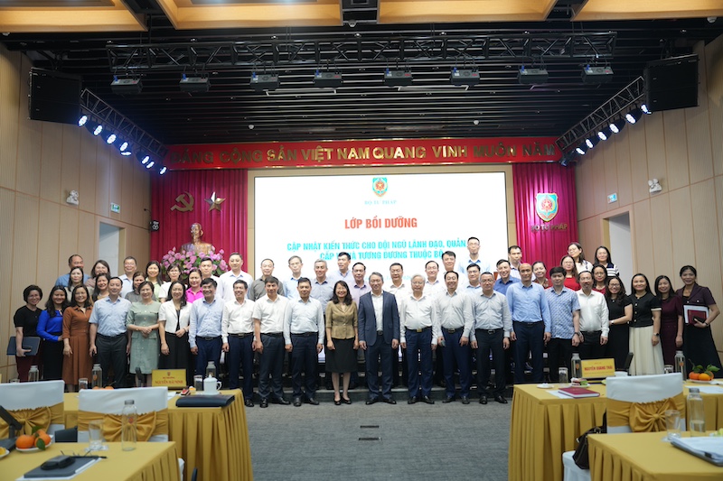 Bộ trưởng Nguyễn Hải Ninh-Bộ Tư pháp phải trở thành “kiến trúc sư thể chế”, chủ động mở đường cho phát triển