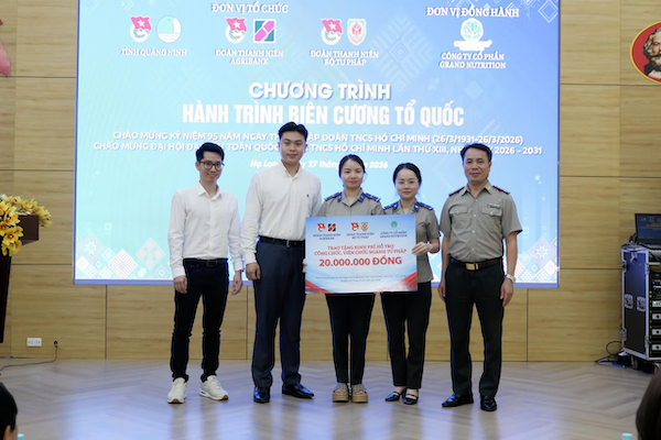 Đoàn Thanh niên Bộ Tư pháp tổ chức Chương trình “Hành trình biên cương Tổ quốc” tại Quảng Ninh