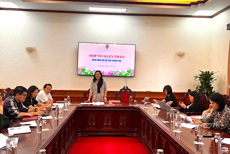 Họp Tổ soạn thảo xây dựng dự thảo Nghị định của Chính phủ