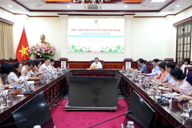 Đổi mới tư duy, đẩy mạnh chuyển đổi số để phát triển hoạt động xuất bản trong tình hình mới