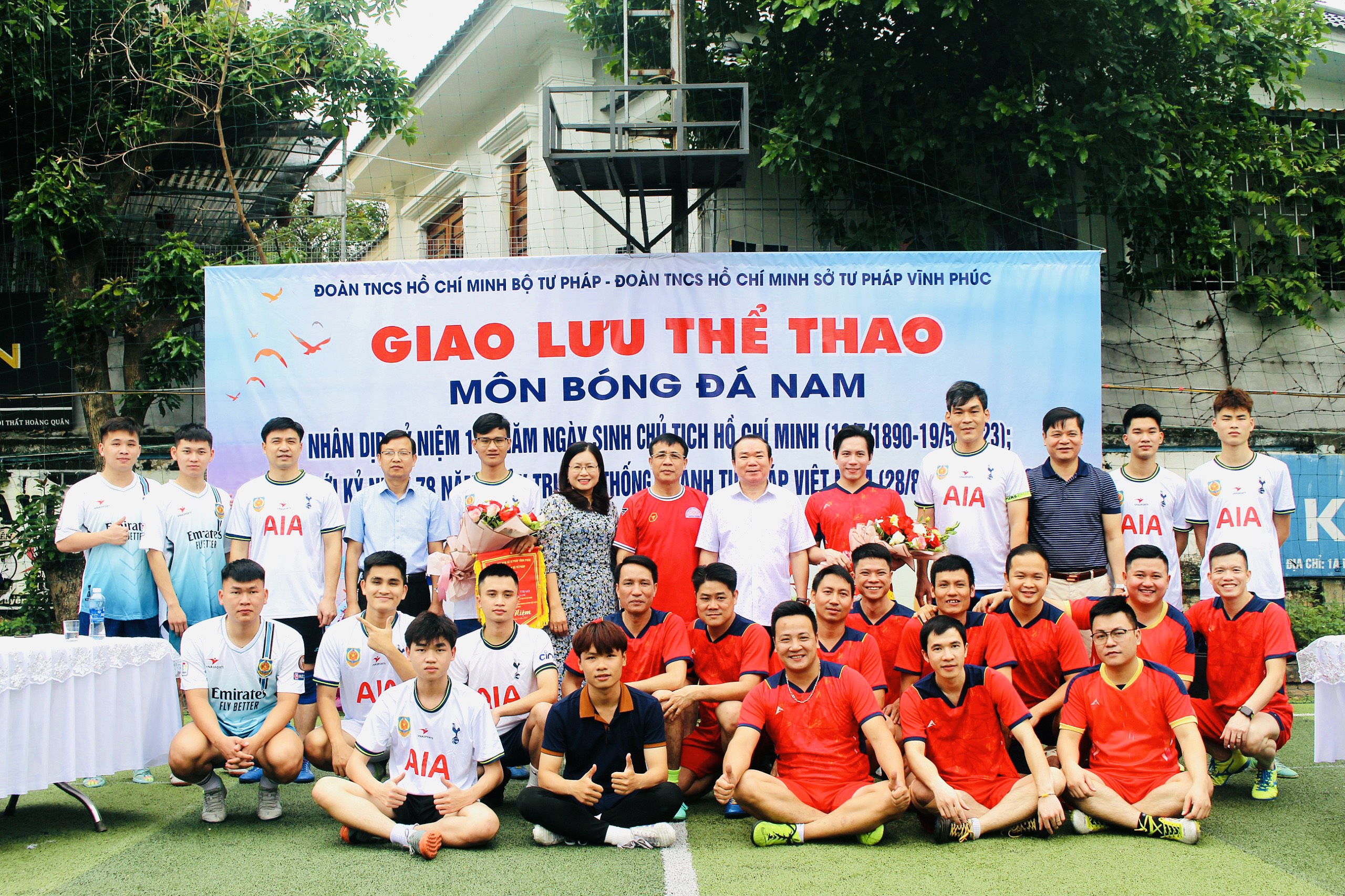 Giao lưu bóng đá chào mừng kỷ niệm 133 năm ngày sinh Chủ tịch Hồ Chí Minh